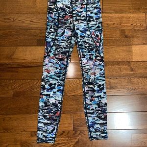 Lululemon High-Rise Leggings with pockets